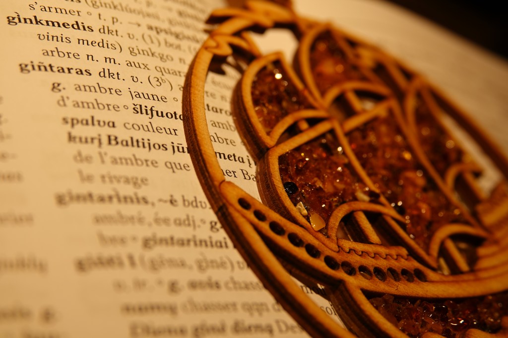 L’ambre de la Baltique : découvrez son impact&nbsp;fascinant